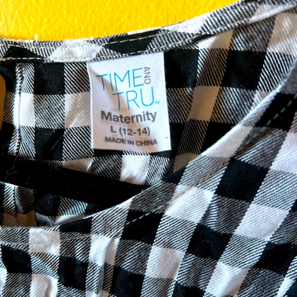 Time and tru checkered maternity blouse